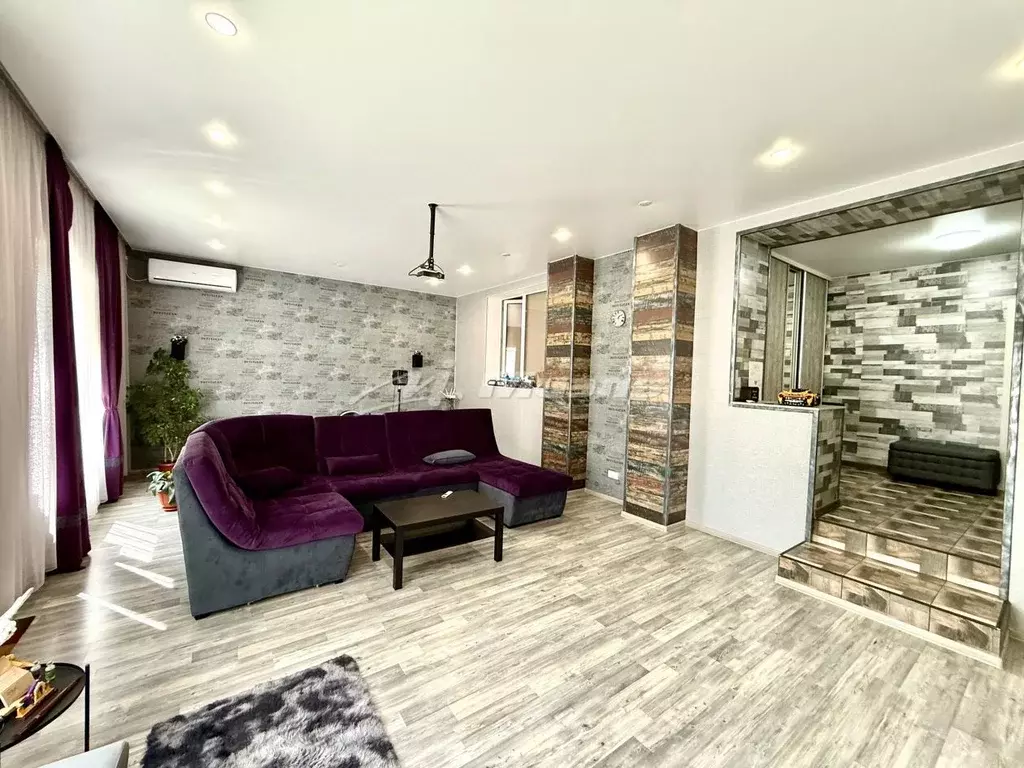 Дом в Крым, Симферопольский район, Трудовское с/пос, с. Строгоновка ... - Фото 1