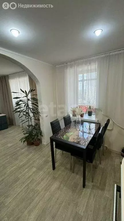 3-комнатная квартира: Новоалтайск, 8-й микрорайон, 6 (65 м) - Фото 1