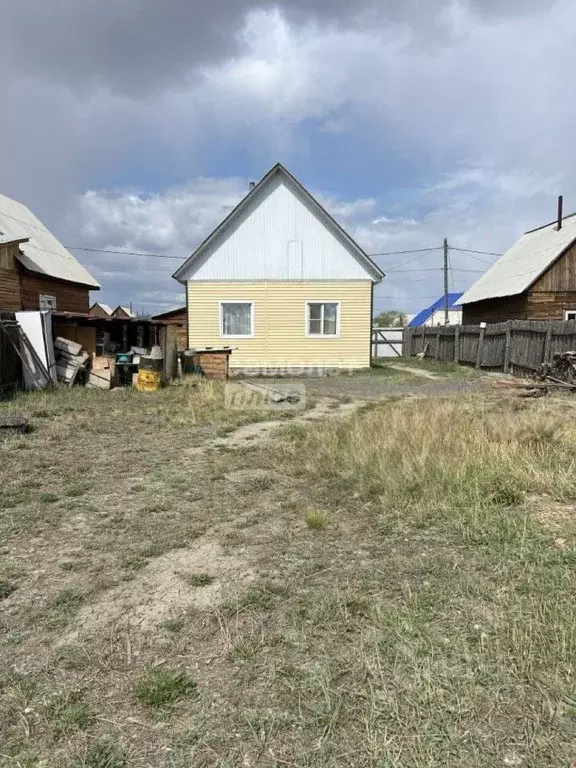 Дом в Бурятия, Иволгинский район, Нижнеиволгинское с/пос, с. Сужа ул. ... - Фото 0