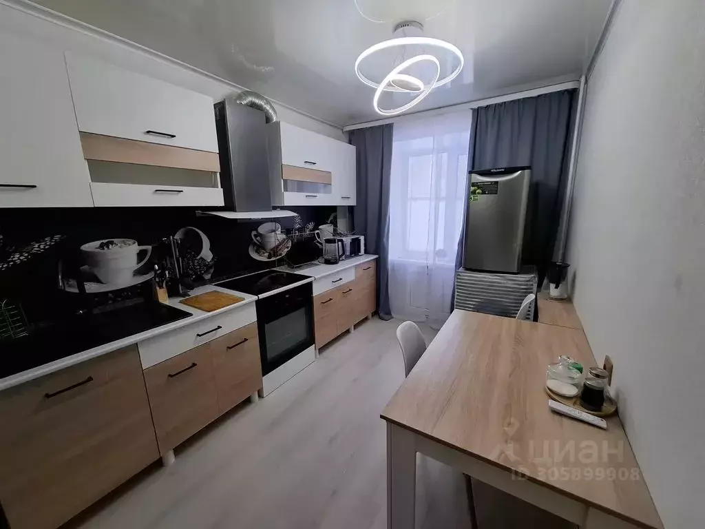 2-к кв. Свердловская область, Екатеринбург ул. Ильича, 43 (55.0 м) - Фото 1