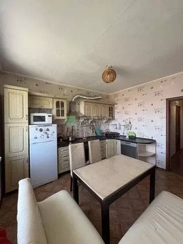 3-к. квартира, 84 м, 9/9 эт. - Фото 1