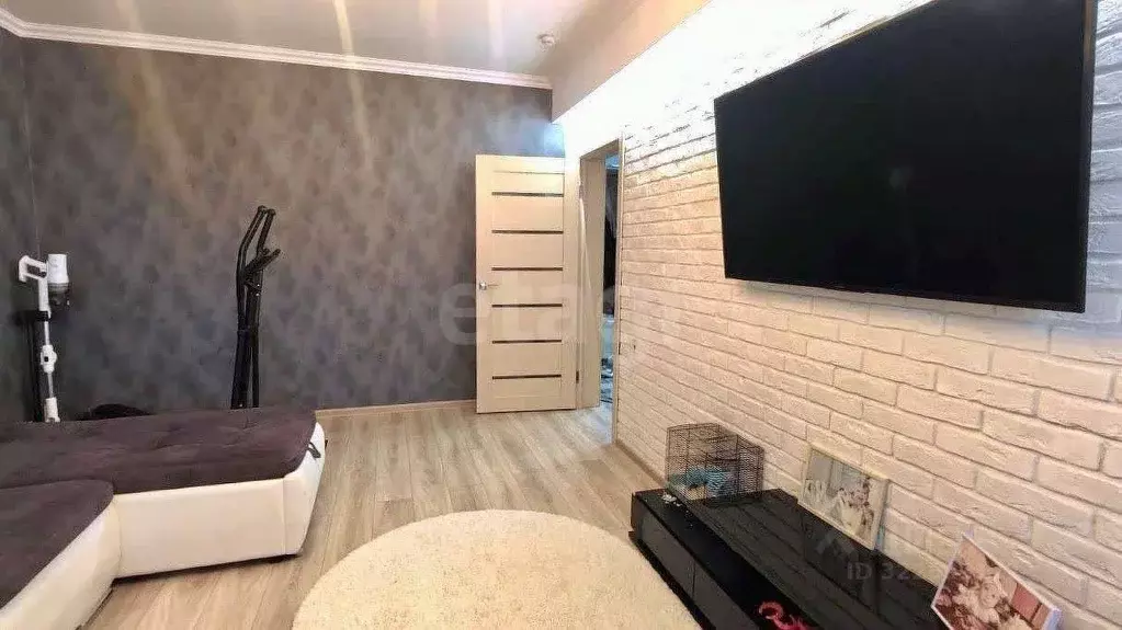 3-к кв. Белгородская область, Белгород ул. Газовиков, 5 (76.9 м) - Фото 1