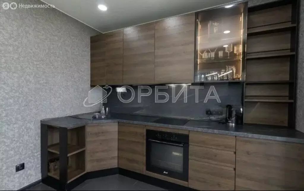 1-комнатная квартира: Тюмень, Интернациональная улица, 199к1 (47.3 м) - Фото 0