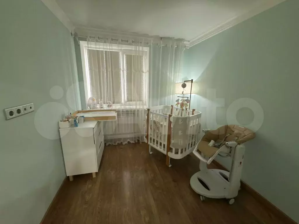 4-к. квартира, 116 м, 2/5 эт. - Фото 0