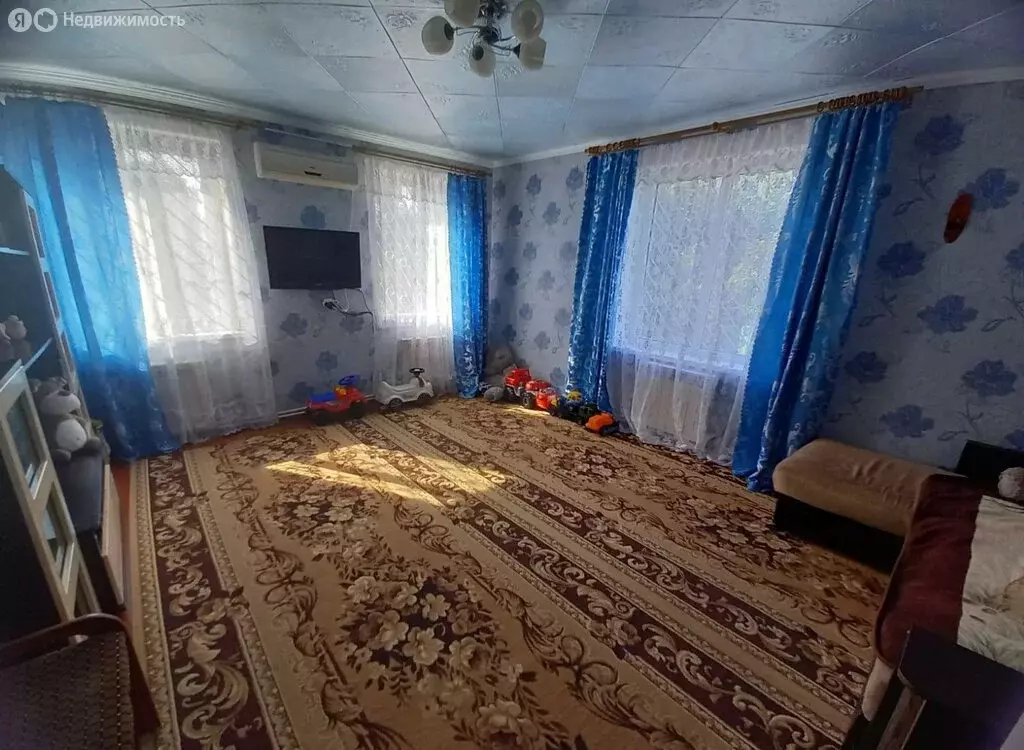 4-комнатная квартира: Шахты, улица Обуховой, 1Б (75 м) - Фото 2