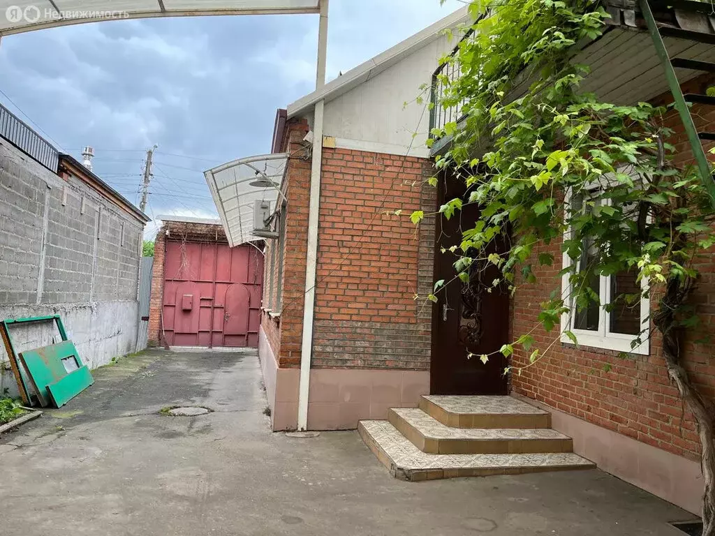 Дом в Владикавказ, улица Калоева, 202 (100 м) - Фото 2