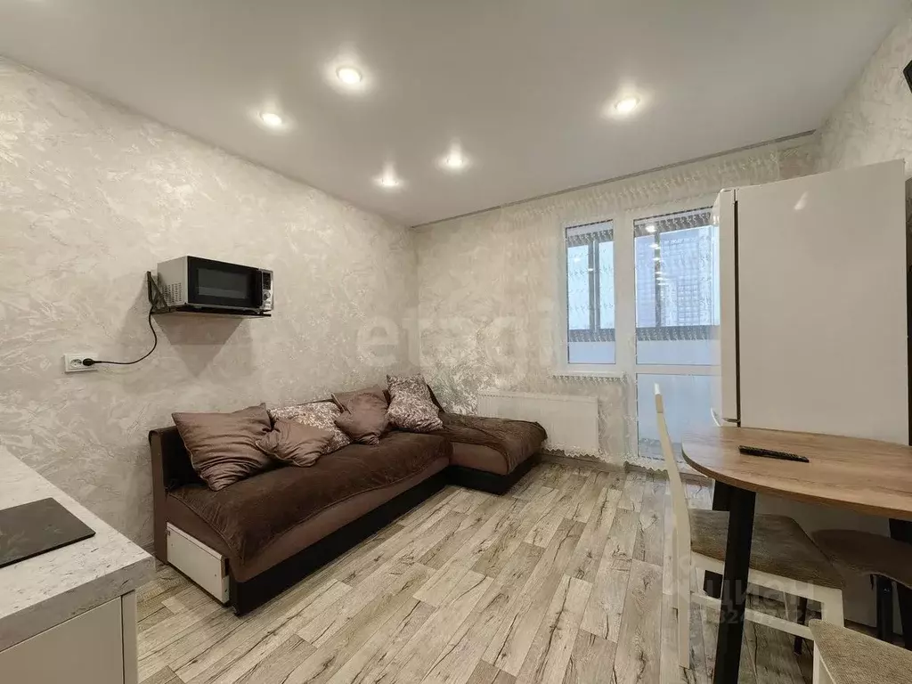 Студия Свердловская область, Екатеринбург ул. Отрадная, 1 (22.0 м) - Фото 2