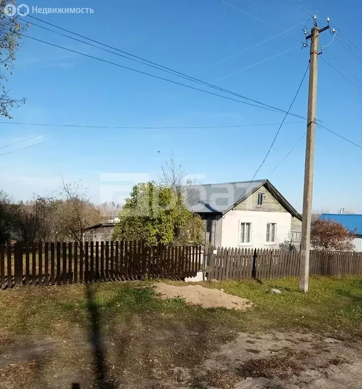 Дом в деревня Клементьево, Октябрьская улица, 13 (52 м) - Фото 0