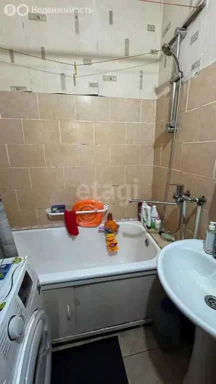 2-комнатная квартира: Арсеньев, улица Ломоносова, 5 (46 м) - Фото 1
