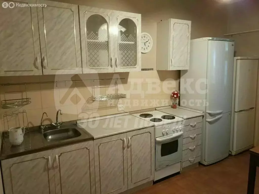 1-комнатная квартира: Тюмень, улица Максима Горького, 3 (43 м) - Фото 1