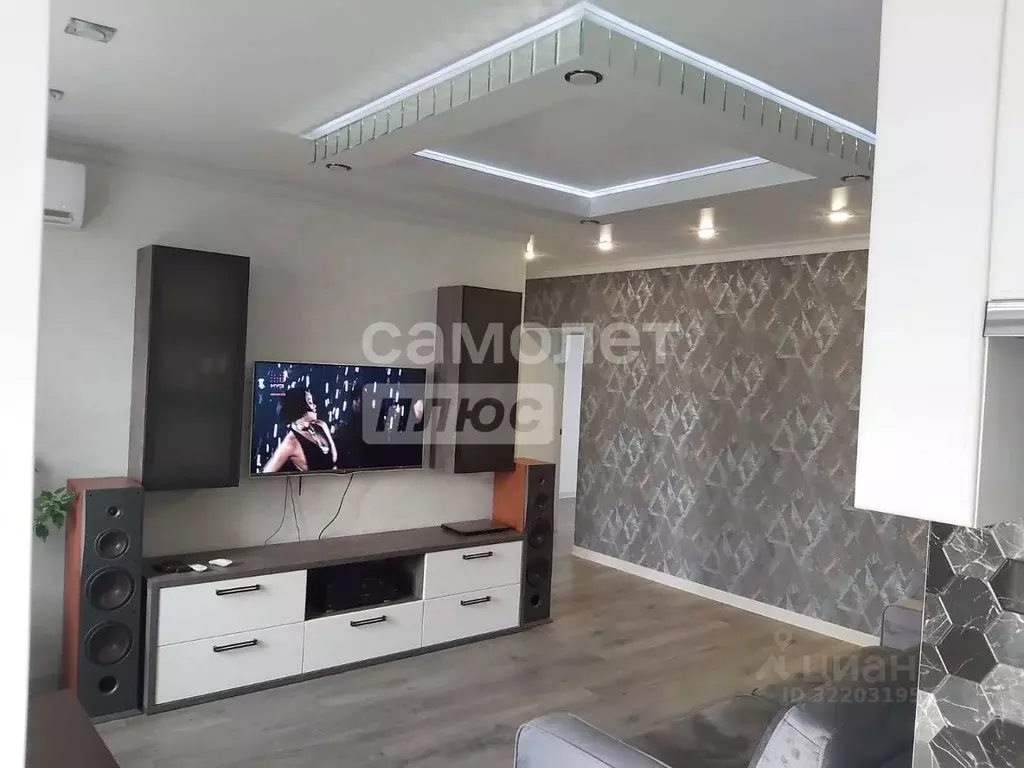 3-к кв. Курская область, Курск ул. Блинова, 2к1 (58.0 м) - Фото 1