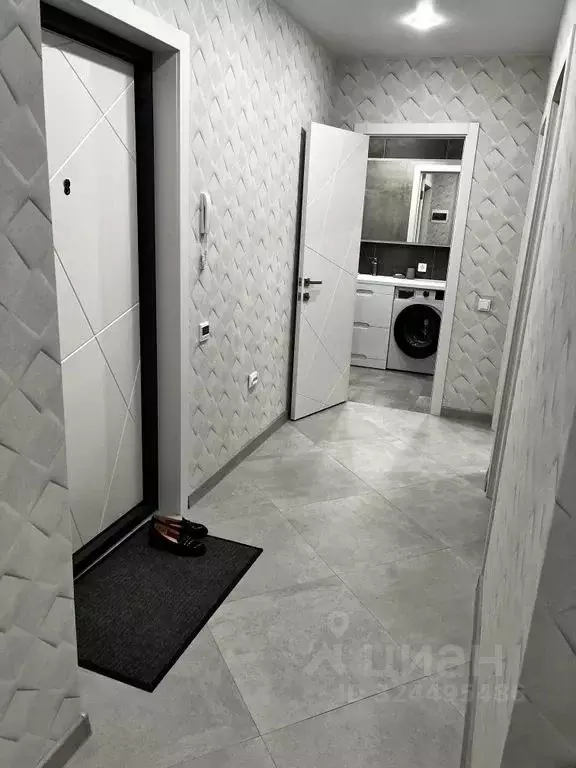 2-к кв. Татарстан, Казань ул. Рауиса Гареева, 105Б (50.0 м) - Фото 2