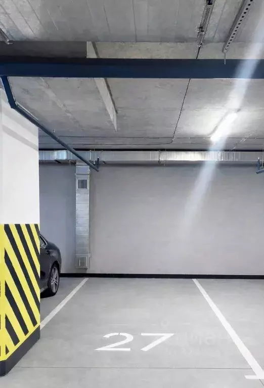 Гараж в Свердловская область, Екатеринбург ул. Хохрякова, 63 (13 м) - Фото 1