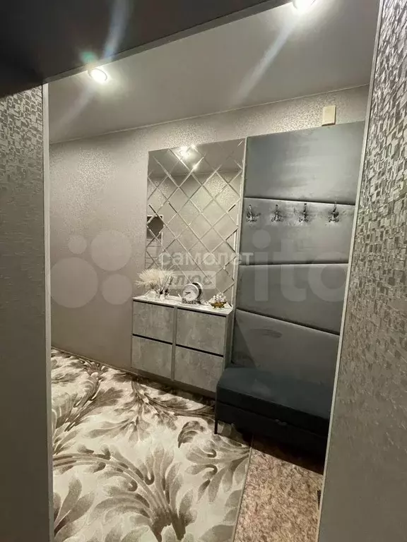 3-к. квартира, 70 м, 1/3 эт. - Фото 0