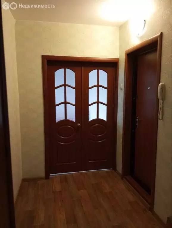 2-комнатная квартира: Абакан, Торговая улица, 1 (54 м) - Фото 0