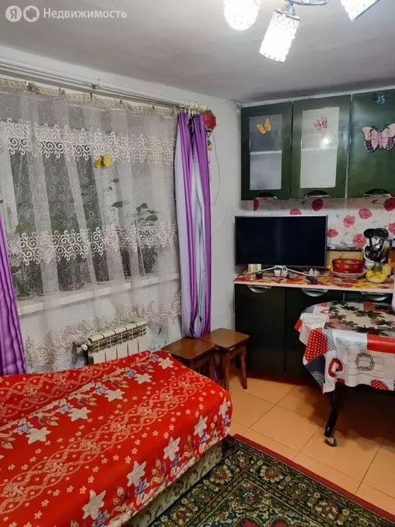 2-комнатная квартира: Евпатория, улица имени Жана Августовича Миллера, ... - Фото 1