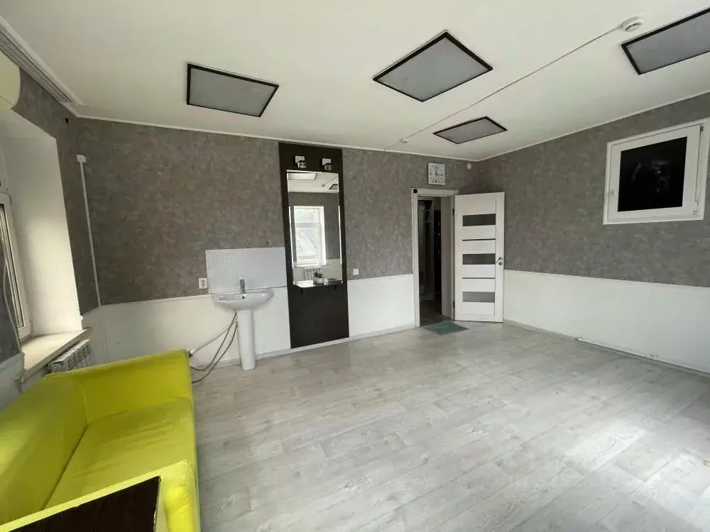 Помещение свободного назначения в Иркутская область, Иркутск ... - Фото 2