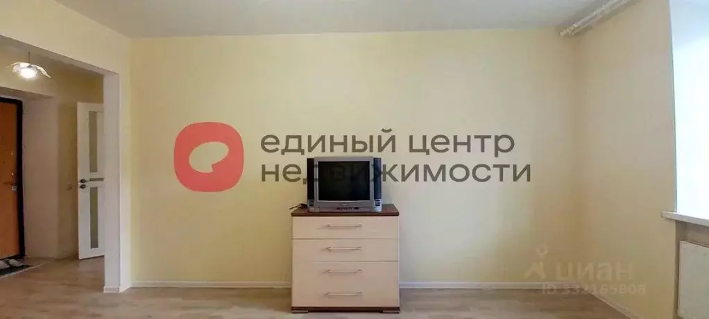 1-к кв. Тюменская область, Тюмень Амурская ул., 39 (37.1 м) - Фото 2