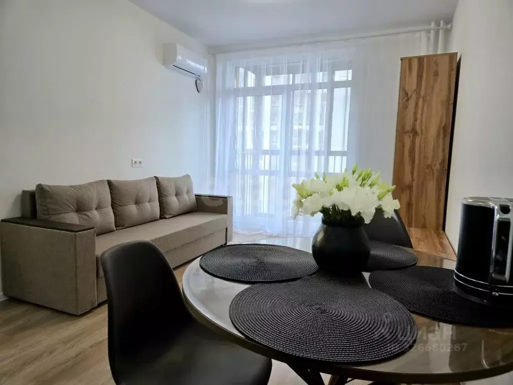 1-к кв. Тюменская область, Тюмень ул. Юрия Рогачева, 9к2 (40.0 м) - Фото 1