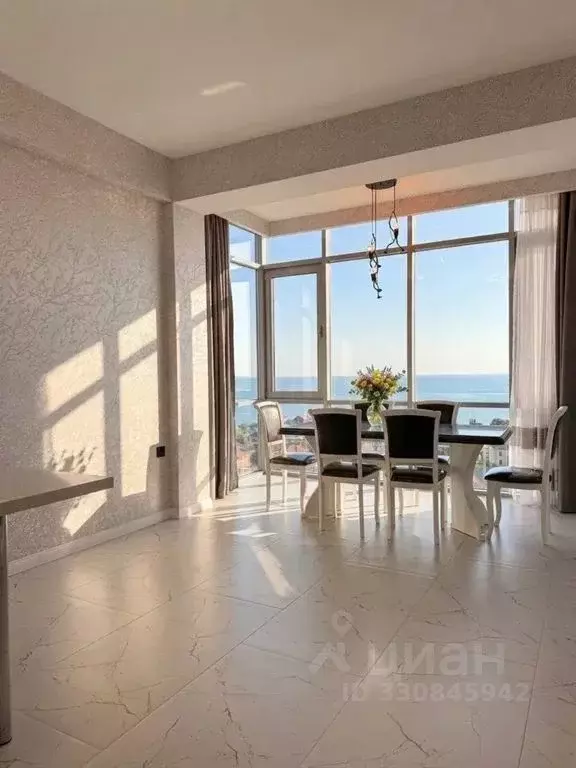 2-к кв. Дагестан, Каспийск просп. Акулиничева, 7 (100.0 м) - Фото 2
