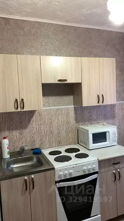 1-к кв. Иркутская область, Усть-Кут Пролетарская ул., 17 (30.0 м) - Фото 1
