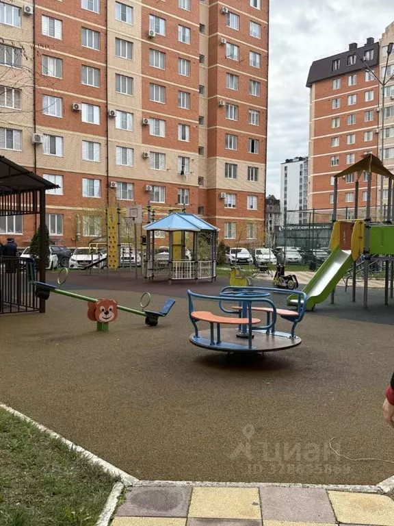 2-к кв. Дагестан, Каспийск просп. М. Омарова, 18 (87.8 м) - Фото 1