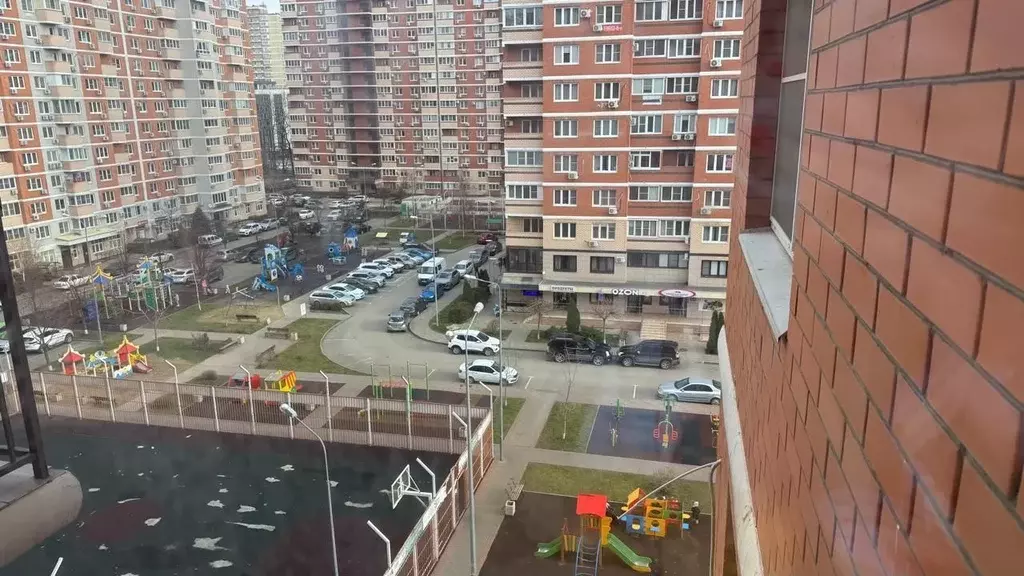 3-к кв. Краснодарский край, Краснодар ул. Им. Героя Сарабеева В.И., 7 ... - Фото 0