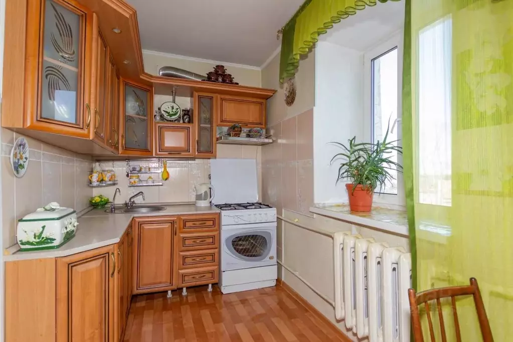 3-к кв. Еврейская автономная область, пос. Смидович ул. Кирова, 33 ... - Фото 1