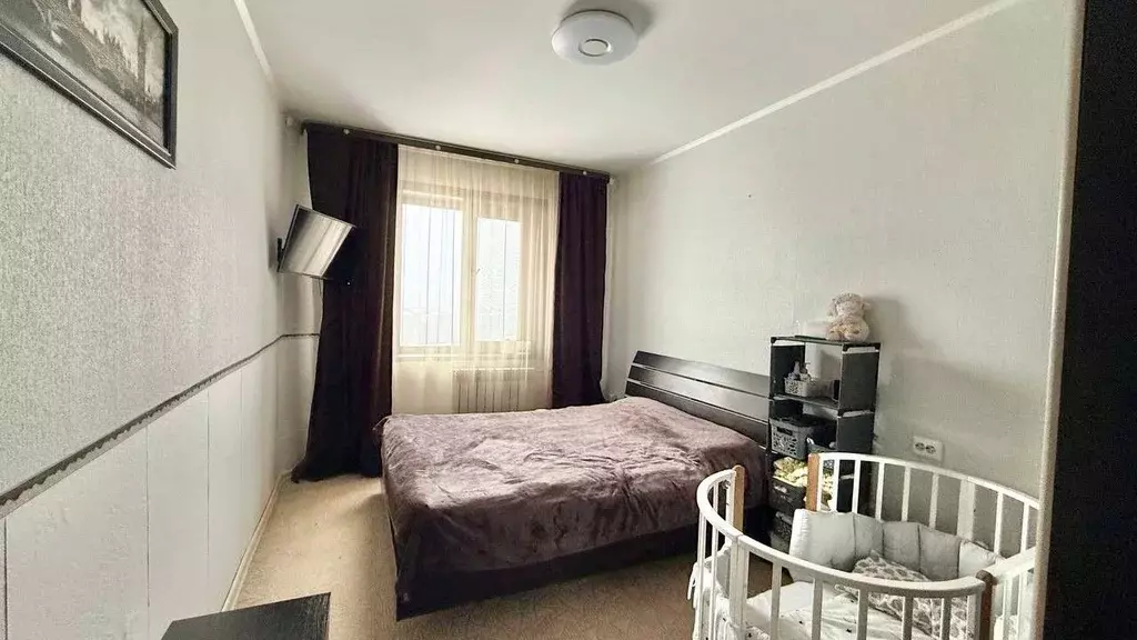 3-к кв. Свердловская область, Первоуральск ул. Емлина, 15 (62.6 м) - Фото 1