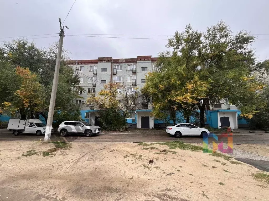 3-к кв. Калмыкия, Элиста 6-й мкр, 26 (65.5 м) - Фото 0