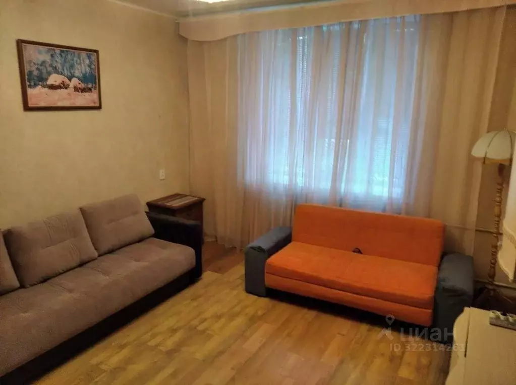 1-к кв. Волгоградская область, Волгоград Юрьевская ул., 4 (43.0 м) - Фото 1