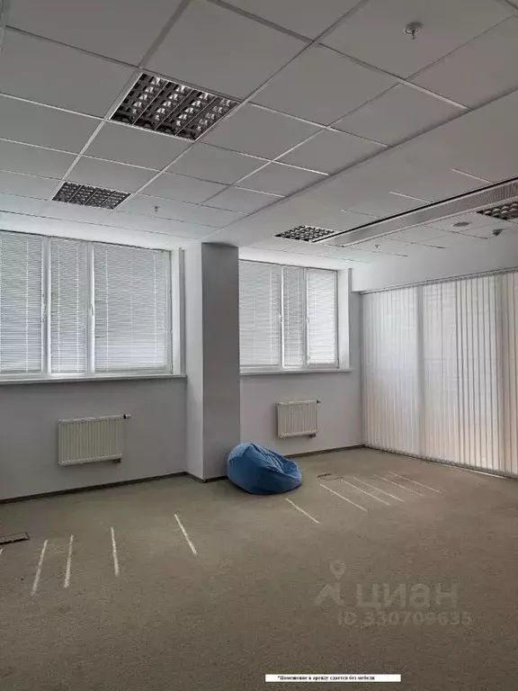 Помещение свободного назначения в Татарстан, Набережные Челны ул. ... - Фото 2
