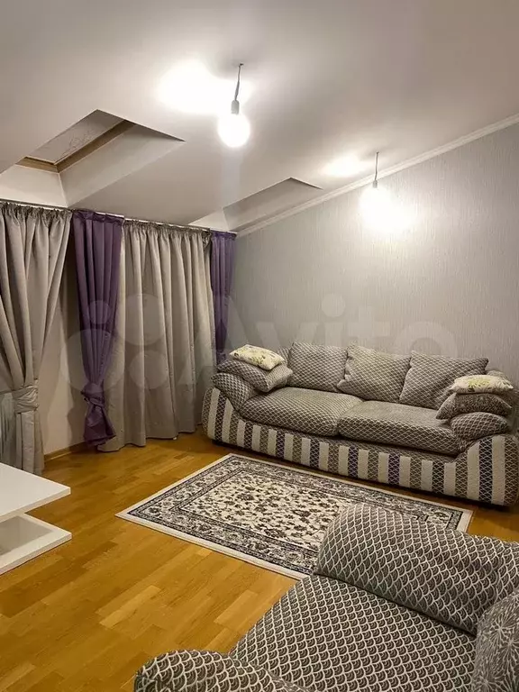 2-к. квартира, 60 м, 4/4 эт. - Фото 0