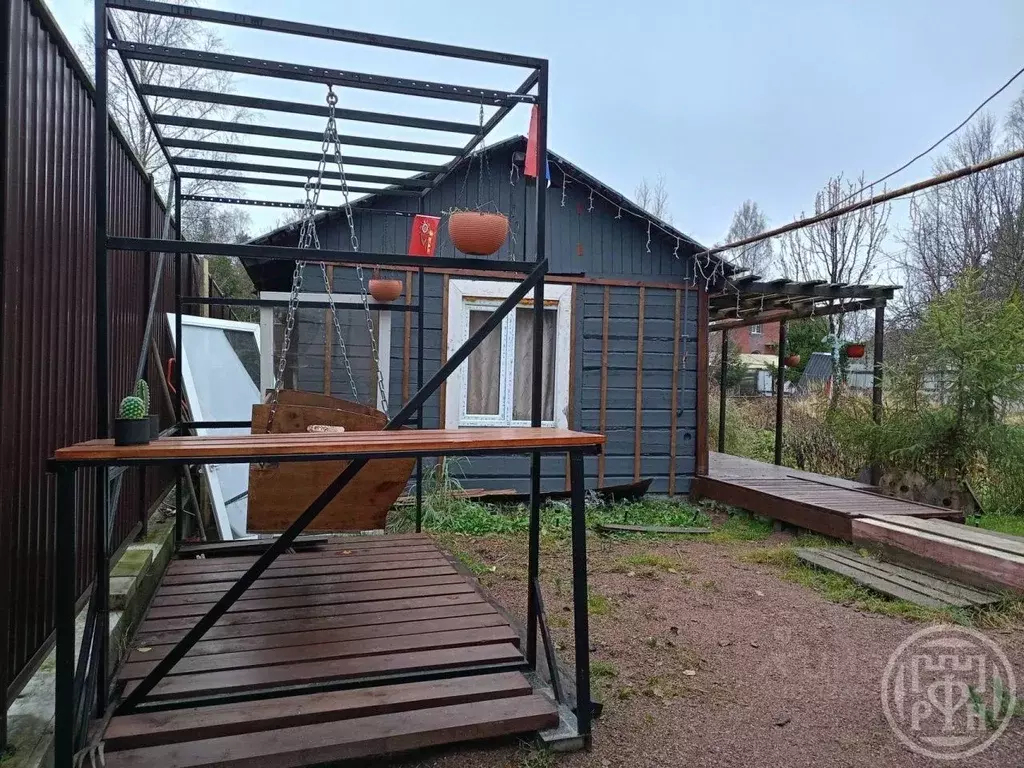 Дом в Ленинградская область, Отрадное Кировский район, 2-я линия, 80 ... - Фото 2