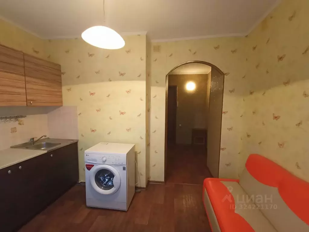 1-к кв. Омская область, Омск ул. Декабристов, 104 (37.3 м) - Фото 2