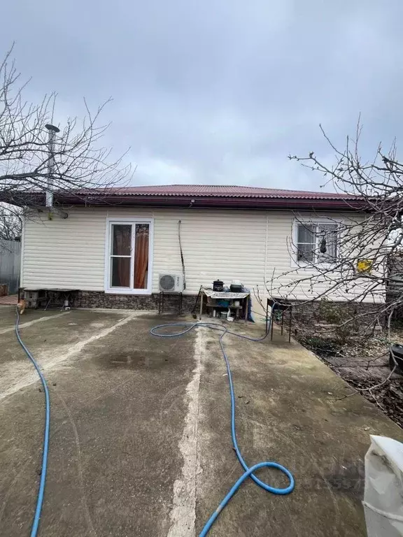 Дом в Адыгея, Тахтамукайский район, Козет аул Кузнечная ул., 11 (73 м) - Фото 1