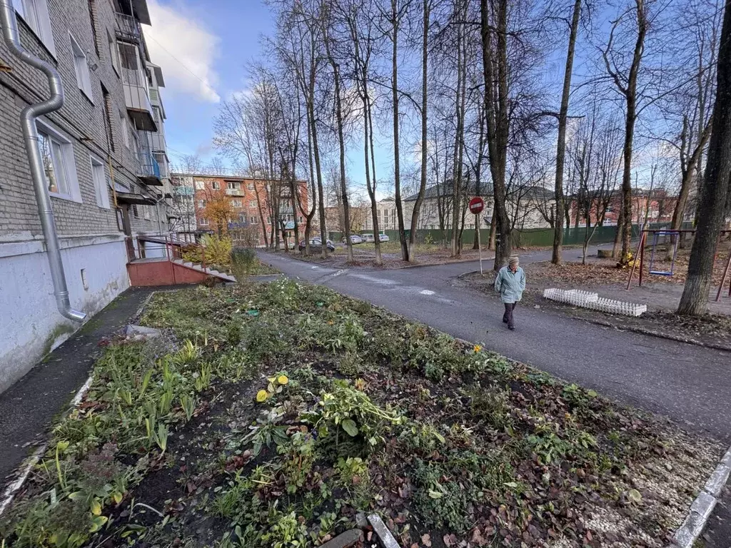 2-к кв. Владимирская область, Кольчугино ул. 50 лет Октября, 8 (42.2 ... - Фото 2