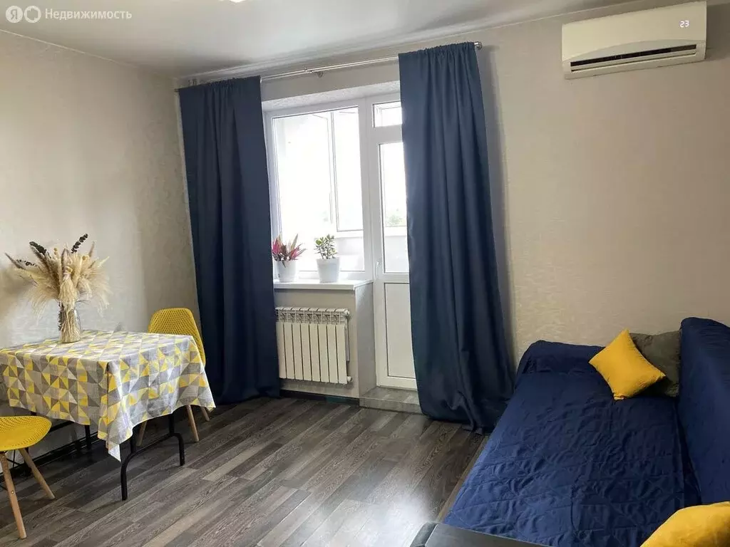 Квартира-студия: Ростов-на-Дону, Заводская улица, 35 (27 м) - Фото 0