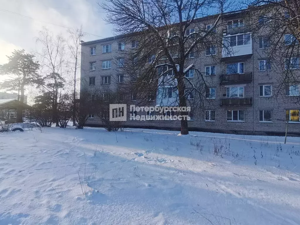 3-к кв. Ленинградская область, Новая Ладога Волховский район, В мкр, 9 ... - Фото 1
