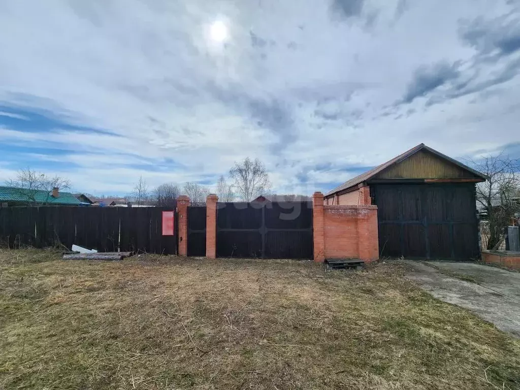 Участок в Красноярский край, Манско-Уярский округ, пос. Первоманск ул. ... - Фото 1