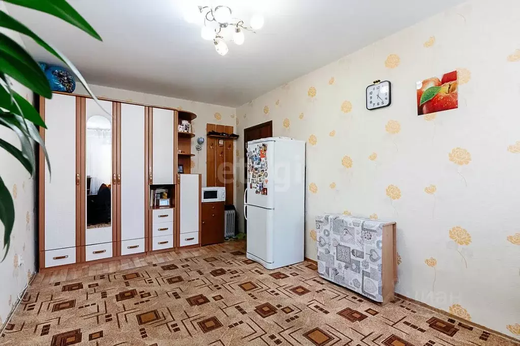 Комната Свердловская область, Екатеринбург ул. Чайковского, 10 (15.8 ... - Фото 0
