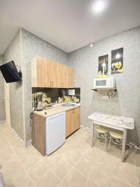 1-к кв. Тюменская область, Тюмень ул. Газовиков, 25к2 (15.0 м) - Фото 1