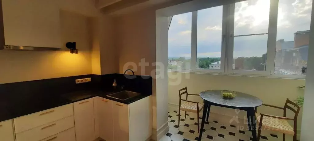 3-к кв. Адыгея, Майкоп ул. Зюзина, 23 (80.0 м) - Фото 2