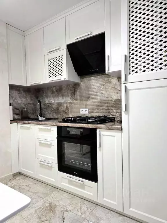 2-к кв. Краснодарский край, Сочи Завокзальный мкр, пер. Трунова, 5 ... - Фото 1