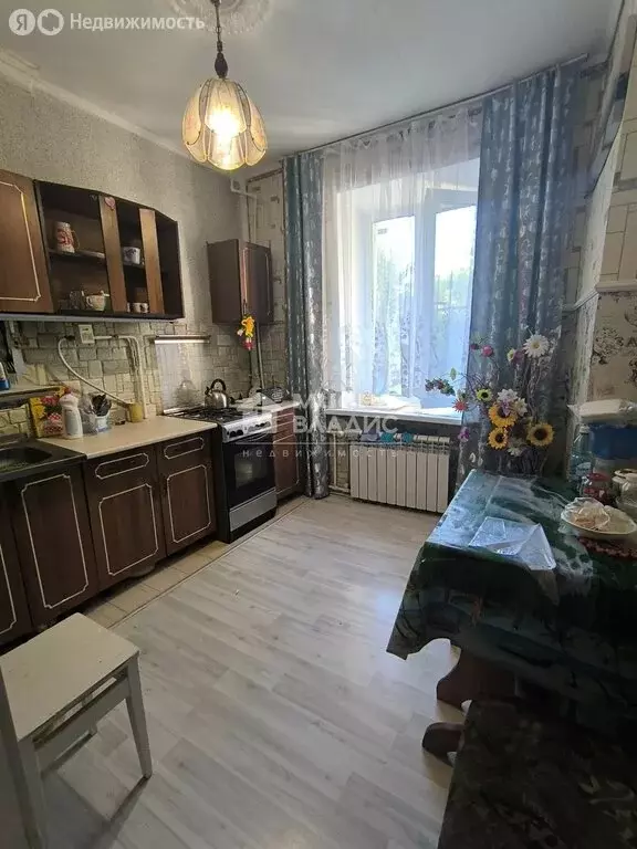 3-комнатная квартира: Омск, Краснознамённая улица, 6 (65.6 м) - Фото 2