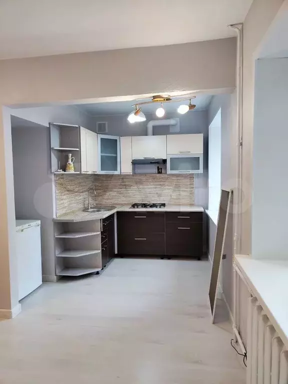 2-к. квартира, 43 м, 2/4 эт. - Фото 1