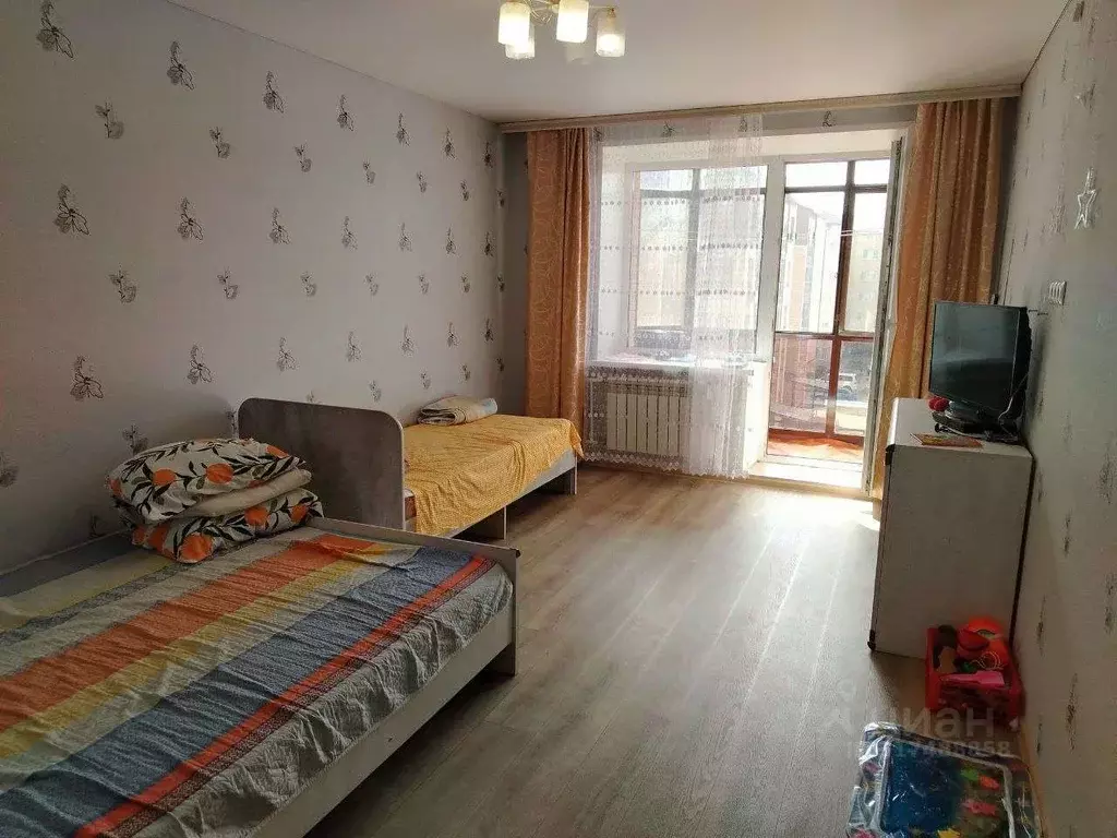 1-к кв. Хакасия, Абакан ул. Авиаторов, 6А (47.0 м) - Фото 0
