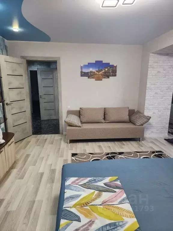 2-к кв. Смоленская область, Вязьма ул. Строителей, 8А (69.0 м) - Фото 1