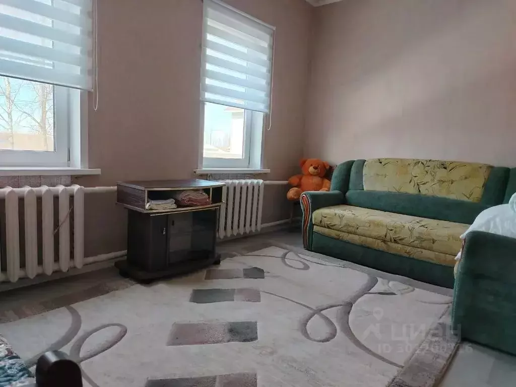 Комната Ярославская область, Углич Портовая ул., 2 - Фото 0