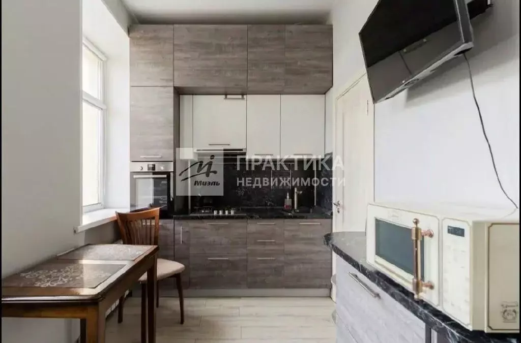 Продается 2-комнатная квартира - Фото 1